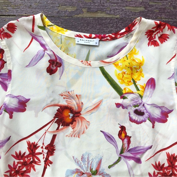 Equipment 100% Silk Riley Tee Endangered Floral Print T-shirt Bold Red Yellow - Picture 2 of 13
